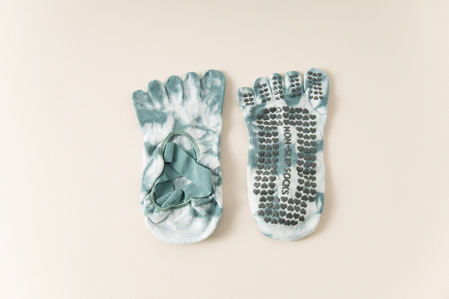 NNEDSZ 2 Pairs Green Tie-Dye Non-Slip Yoga Socks for Women - Five-Toe Cotton Blend Socks for Pilates and Indoor Sports-0